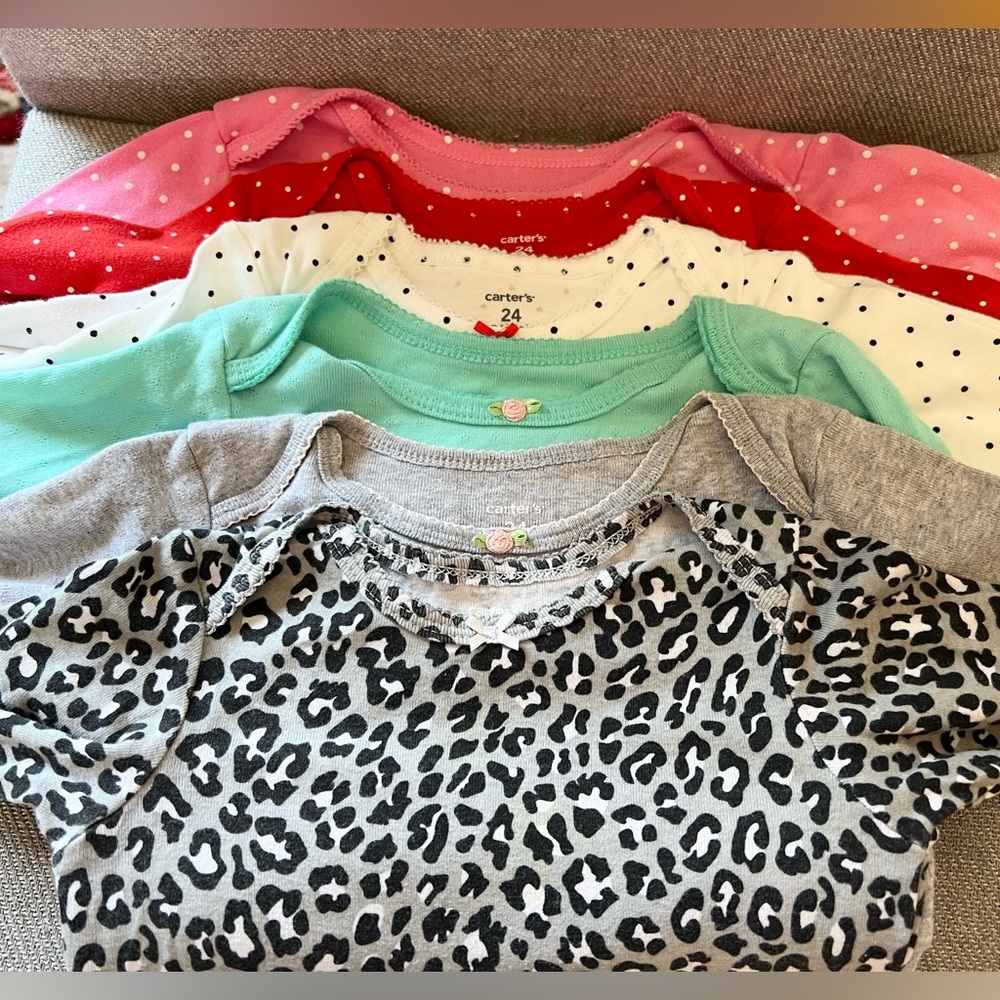 Carter’s - 6 pack long sleeve onsies
